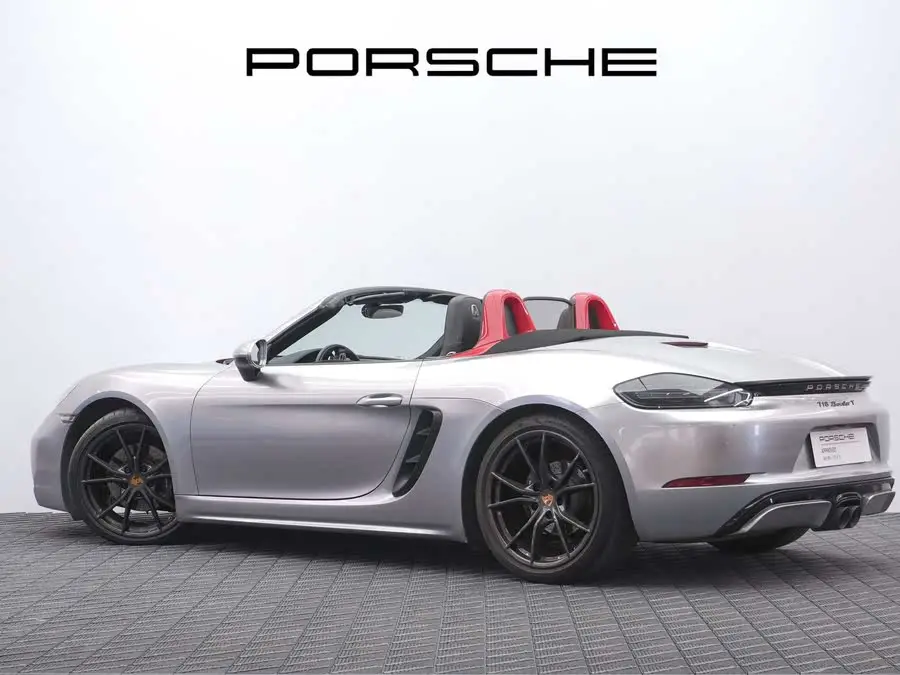 Porsche 718 2022 Boxster T 2.0T