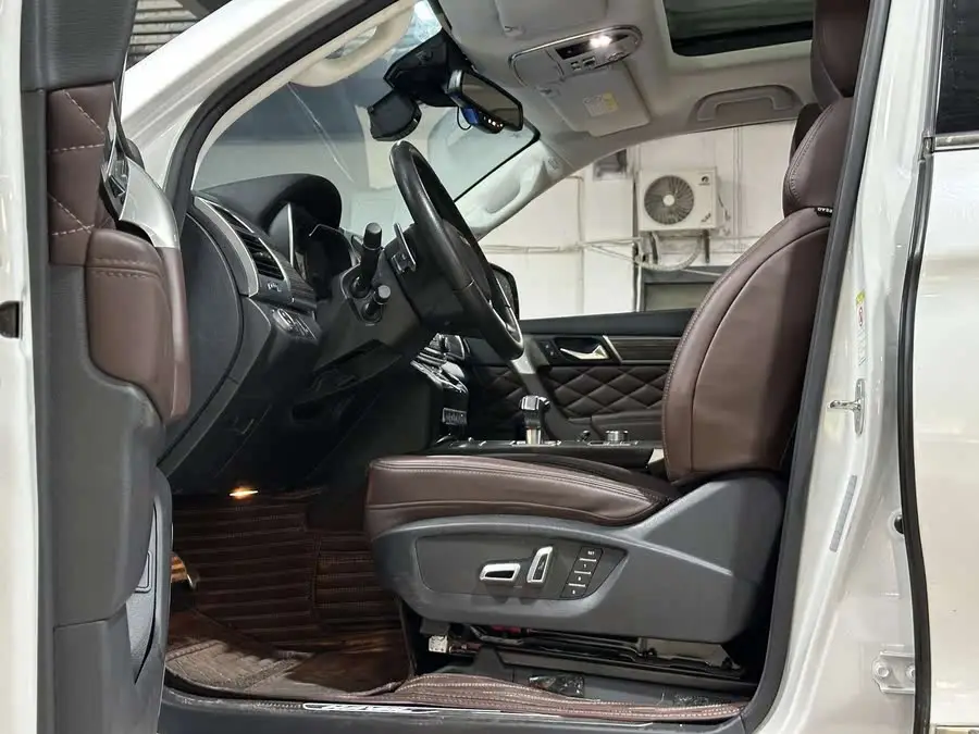 Haval H9 2020 2.0T Gasoline 4WD Premium Version 5-Seater