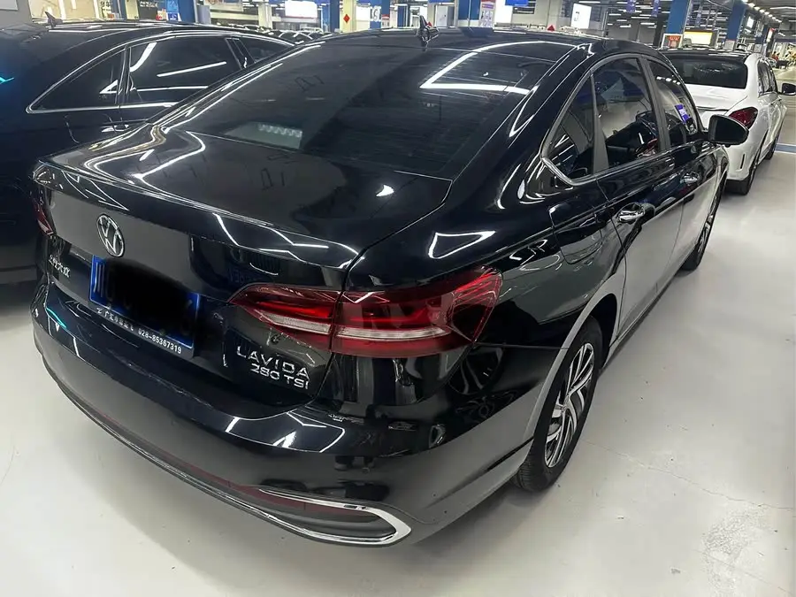 LAVIDA 2023 280TSI DSG Full Version