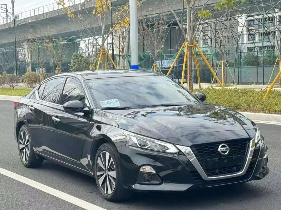 تيانا 2021 2.0L XL إصدار الراحة