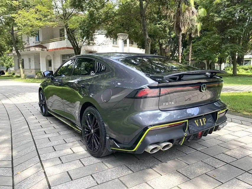 Changan UNI-V 2023 1.5T Sport Edition