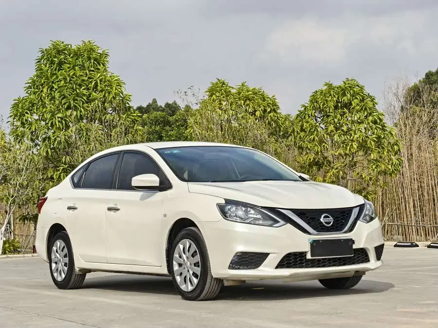 2021 نيسان سليفي كلاسيك 1.6XE CVT إصدار الراحة