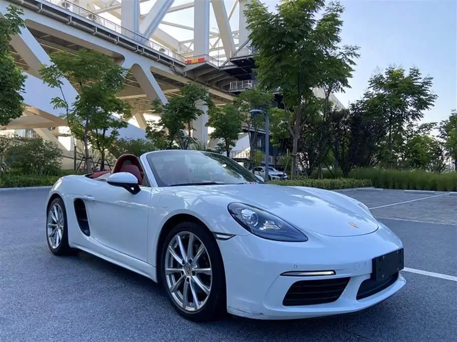 Porsche 718 2020 Model Boxster 2.0T