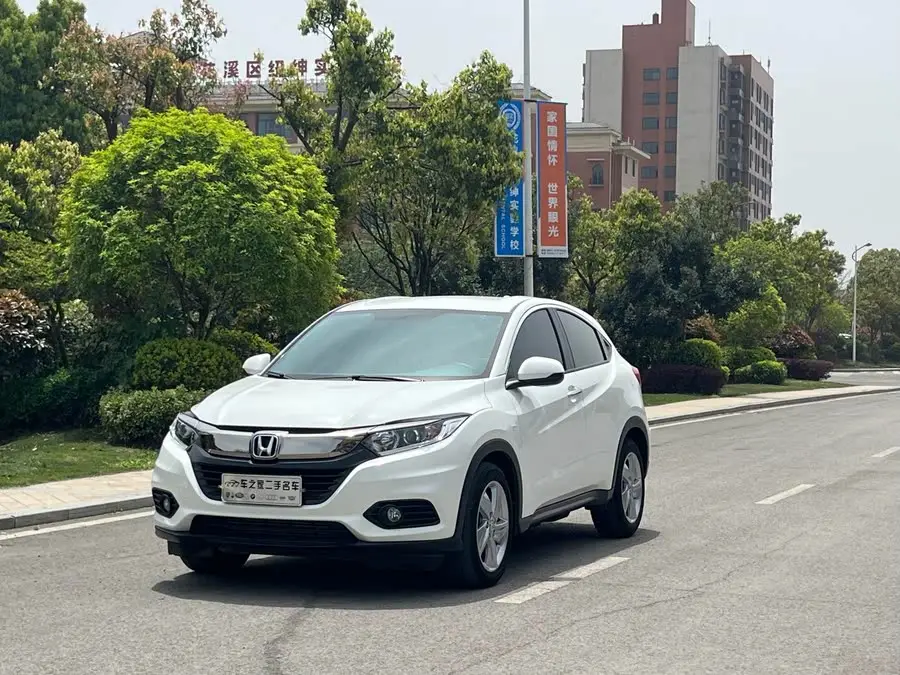 هوندا HR-V 2020 220 توربو CVT النسخة النخبوية