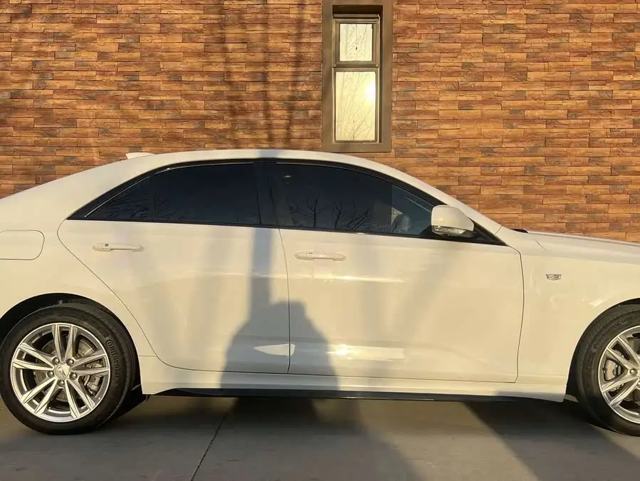 Cadillac CT4 2020 28T Fashion Edition