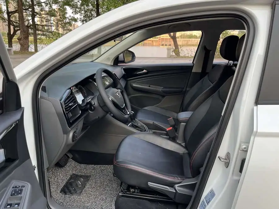 Jetta VS5 2019 Model 280TSI Automatic Entry Level