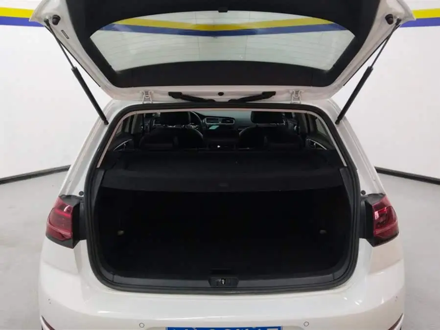 غولف 2020 280TSI DSG الفاخرة