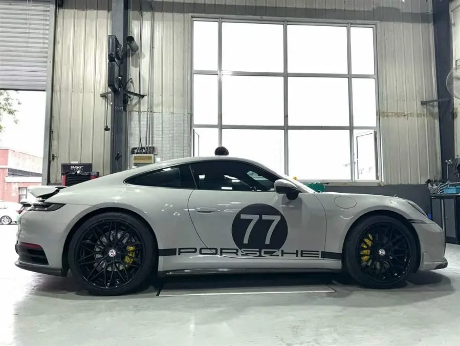 بورش 911 2023 كاريرا تي 3.0T