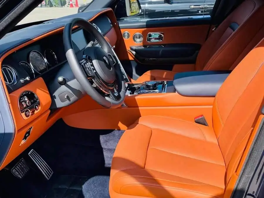 كولينان 2018 نسخة أربعة مقاعد