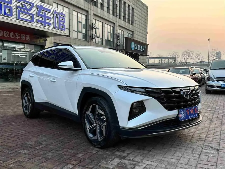 2023 Tucson L 1.5T Automatic Two-Wheel Drive DLX Luxury Edition