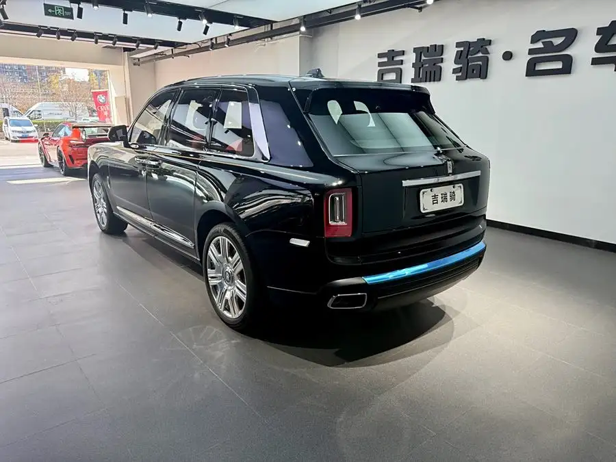 كولينان 2018 نسخة أربعة مقاعد