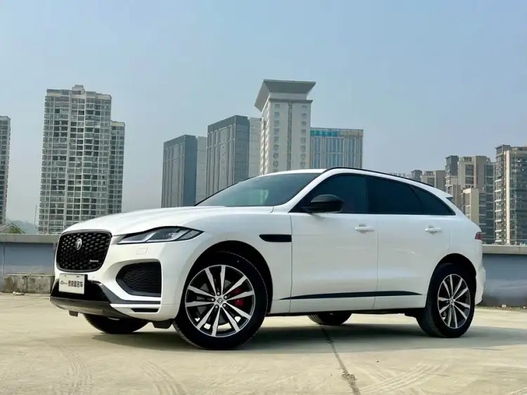 Jaguar F-PACE 2024 P250 R-Dynamic SE