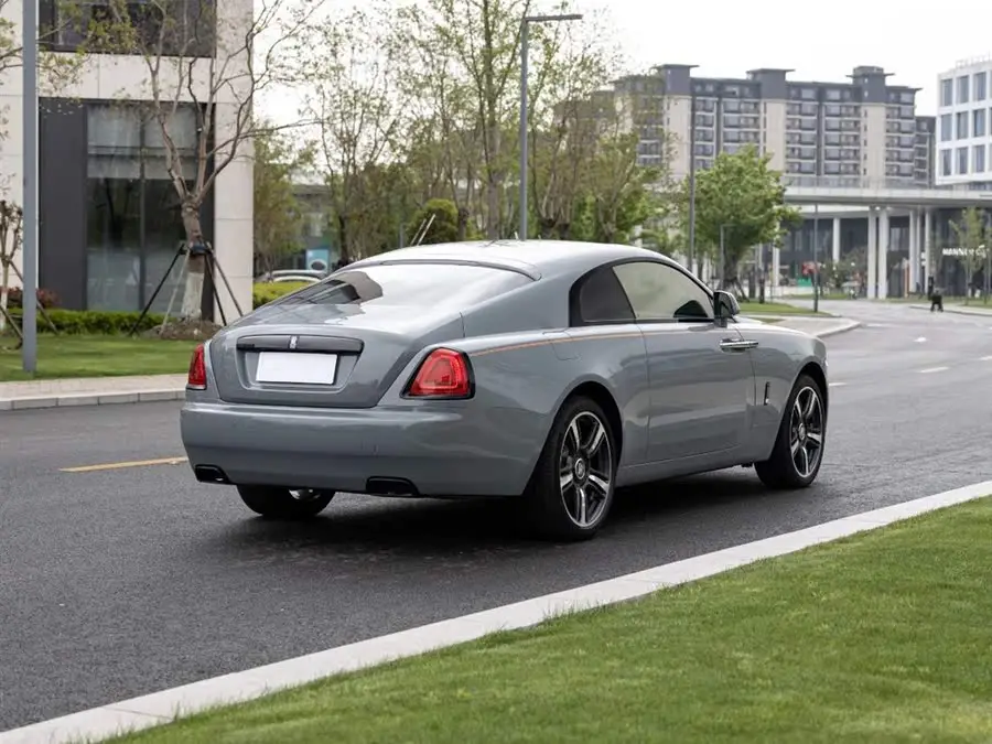 Phantom 2018 Model 6.6T Standard