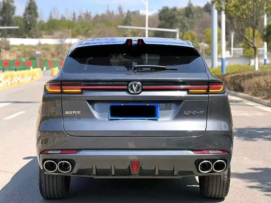 شانجان UNI-K 2021 2.0T الفاخرة