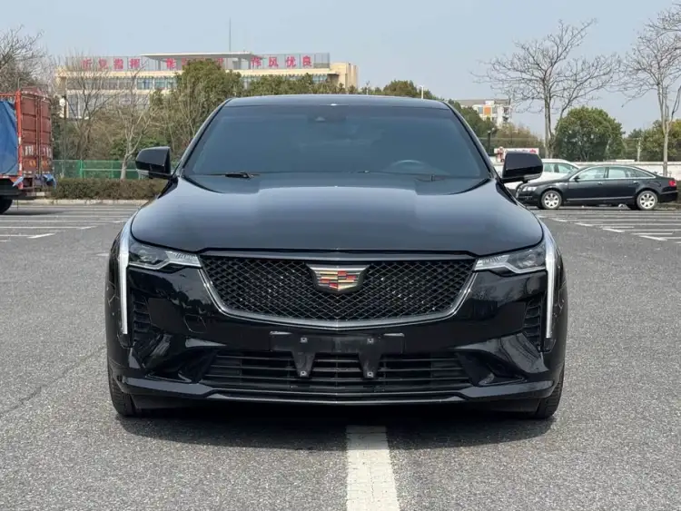 Cadillac CT4 2023 25T Luxury
