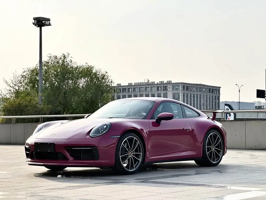 بورش 911 2023 كاريرا 3.0T