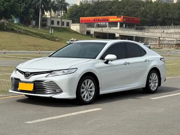Camry 2019 Facelift 2.0G Luxury Edition
