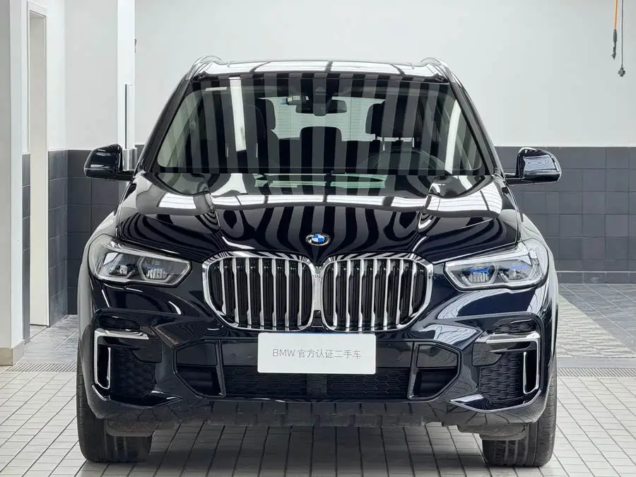BMW X5 2022 xDrive 30Li Luxury M Sport Package