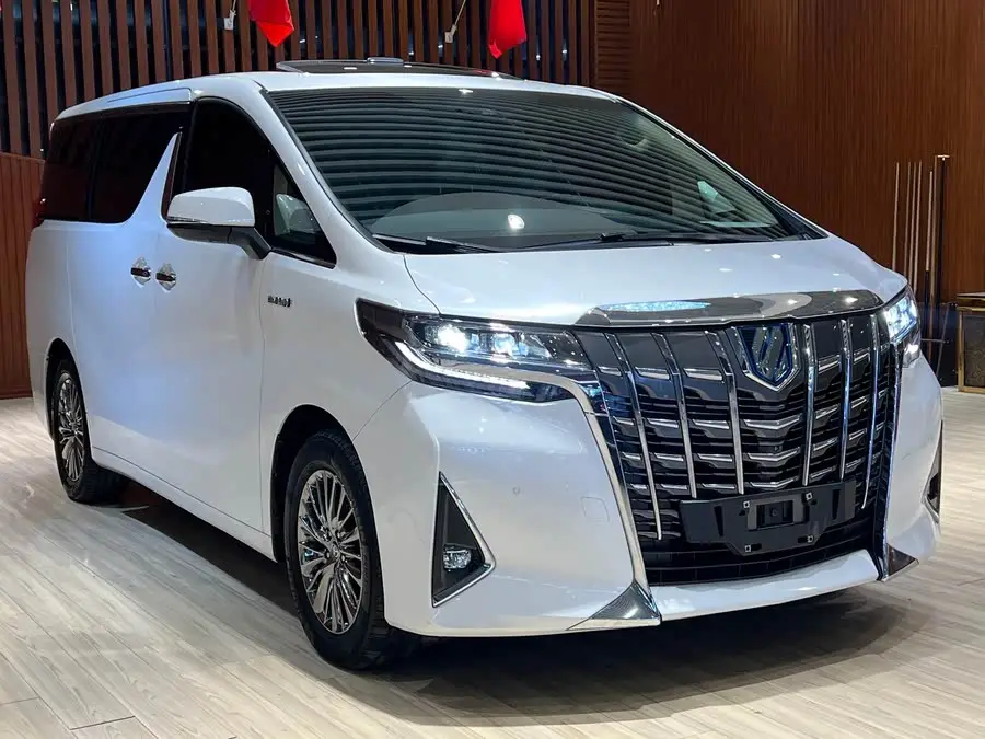 ألـفـارد 2021 هايبرد 2.5 لتر بريميوم إيديشن