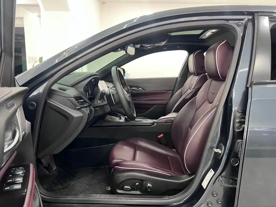 Cadillac CT4 2022 28T Premium