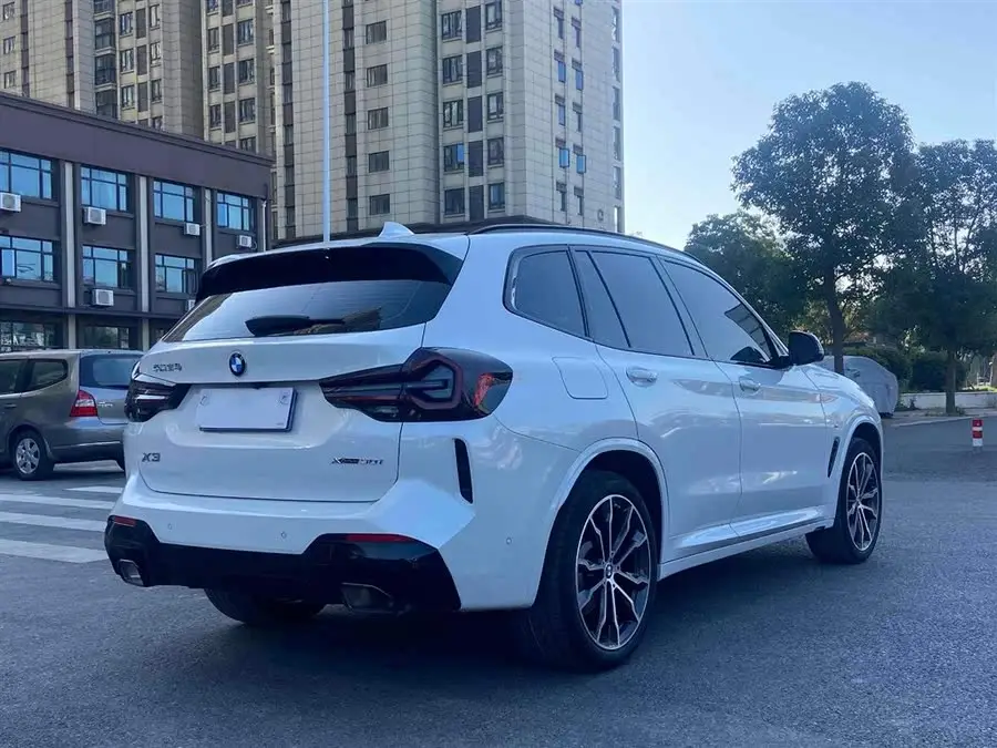 BMW X3 2022 xDrive30i Leading Model M Night Package