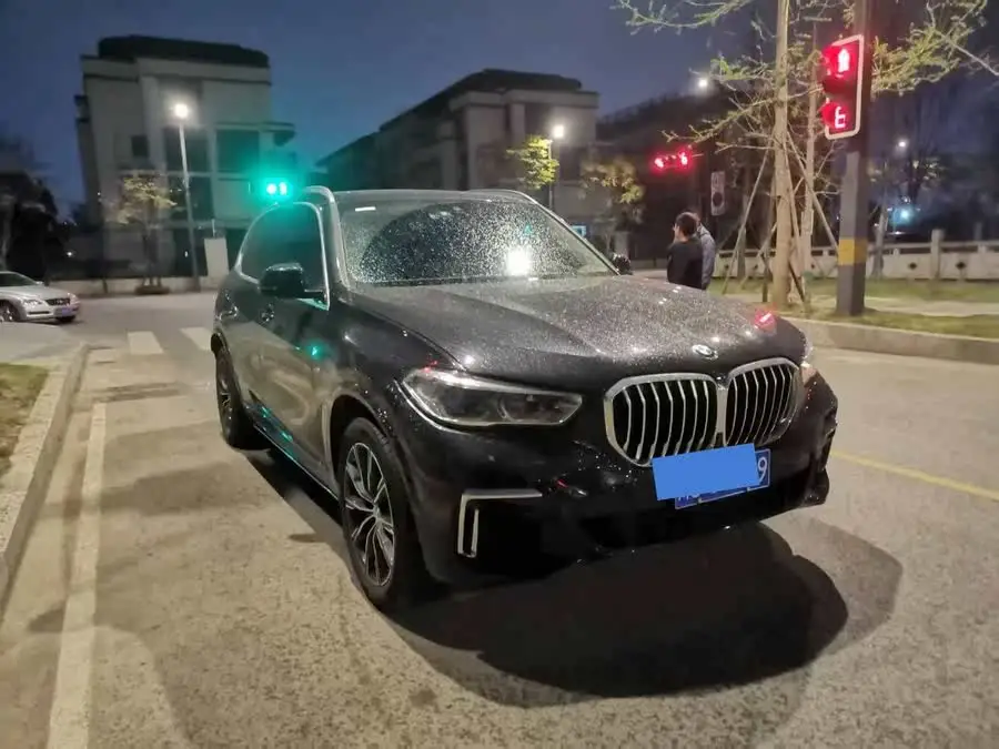 BMW X5 2023 xDrive 30Li Luxury M Sport Package