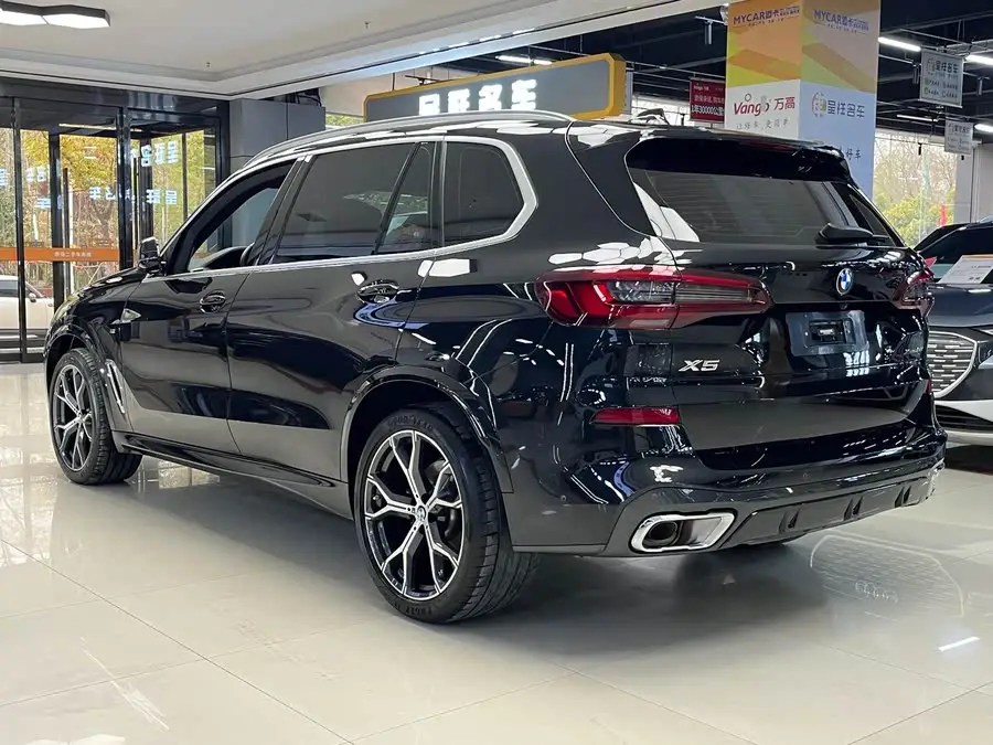 BMW X5 2022 Model Facelift xDrive 40Li M Sport Package