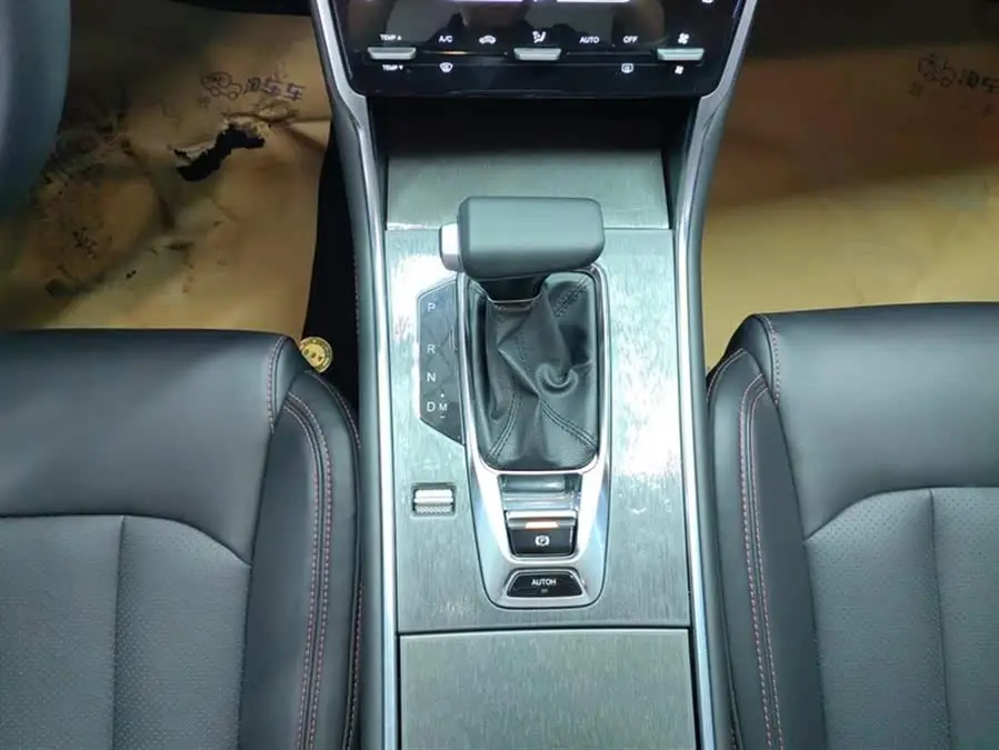 Changan CS75 2023 Model Enjoy Version 1.5T DCT Premium Edition