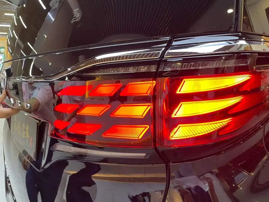 ألفارد 2024 بمحرك مزدوج 2.5 لتر نسخة فاخرة