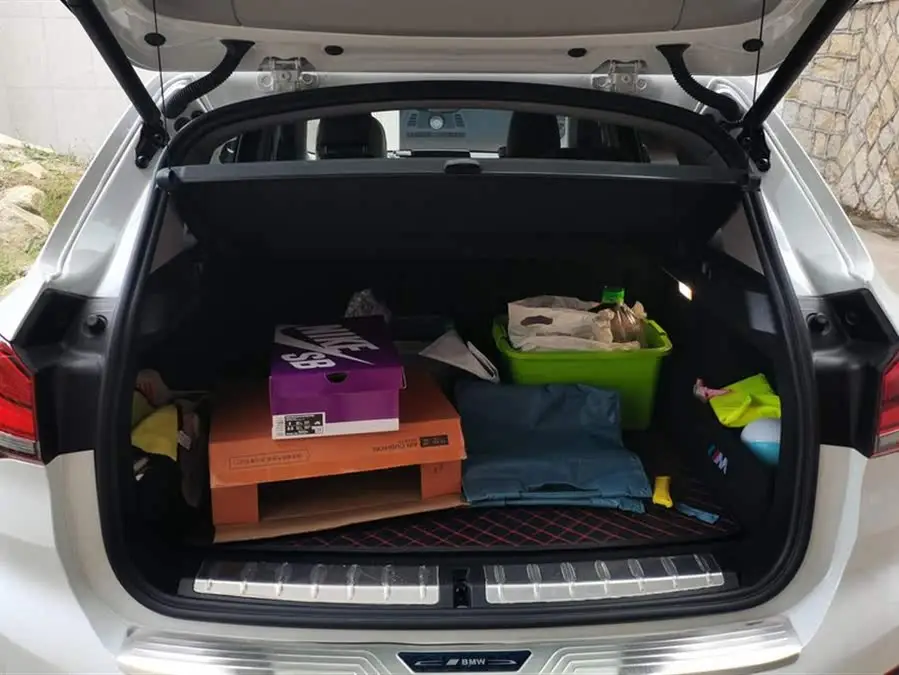 بي إم دبليو X1 2021 xDrive25Li النسخة الفاخرة