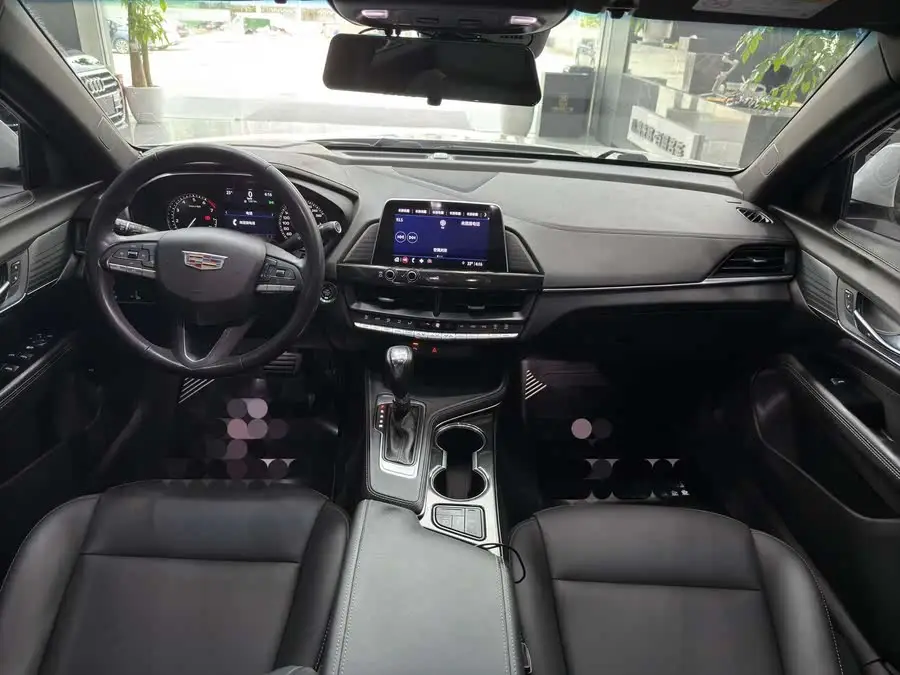 كاديلاك CT4 2021 28T الفخامة