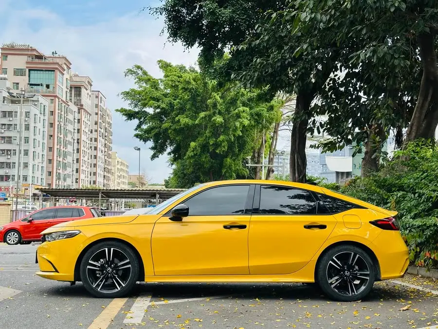 2023 Model HATCHBACK 240TURBO CVT Phantom Night - Premium Edition