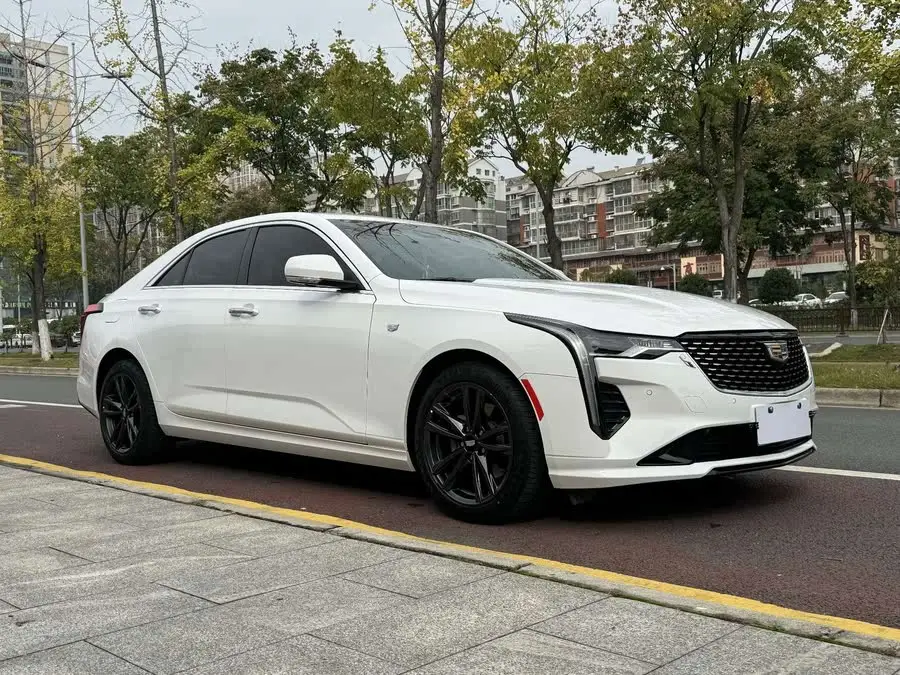 Cadillac CT4 2022 28T Luxury