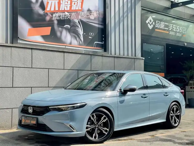 2023 Model 2.0L e:HEV Sharp・Excellence Edition