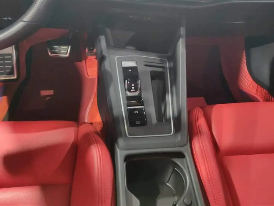 غولف 2021 280TSI DSG R-Line