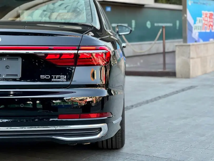 Audi A8 2025 Model A8L 50 TFSI quattro Selection