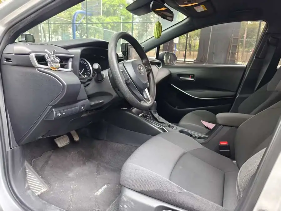 ليفين 2021 هايبرد 1.8H E-CVT بريميوم