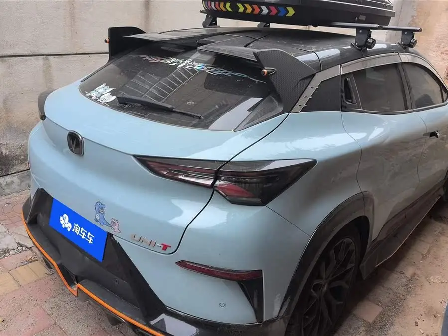 تشانجان UNI-T 2022 طراز 2.0T نسخة رياضية نوع الملاحة