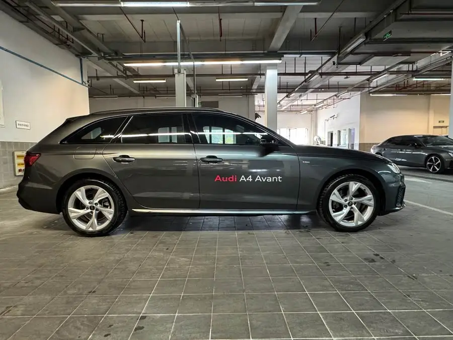 Audi A4 (Imported) 2023 Avant 40 TFSI Fashion Dynamic Type