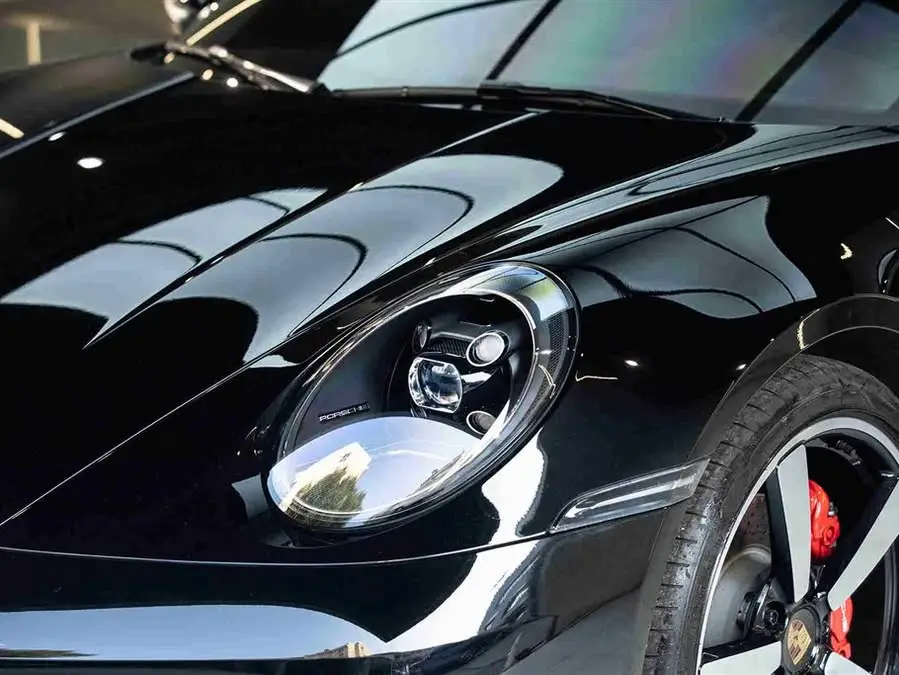 بورشه 911 2023 كاريرا 3.0T