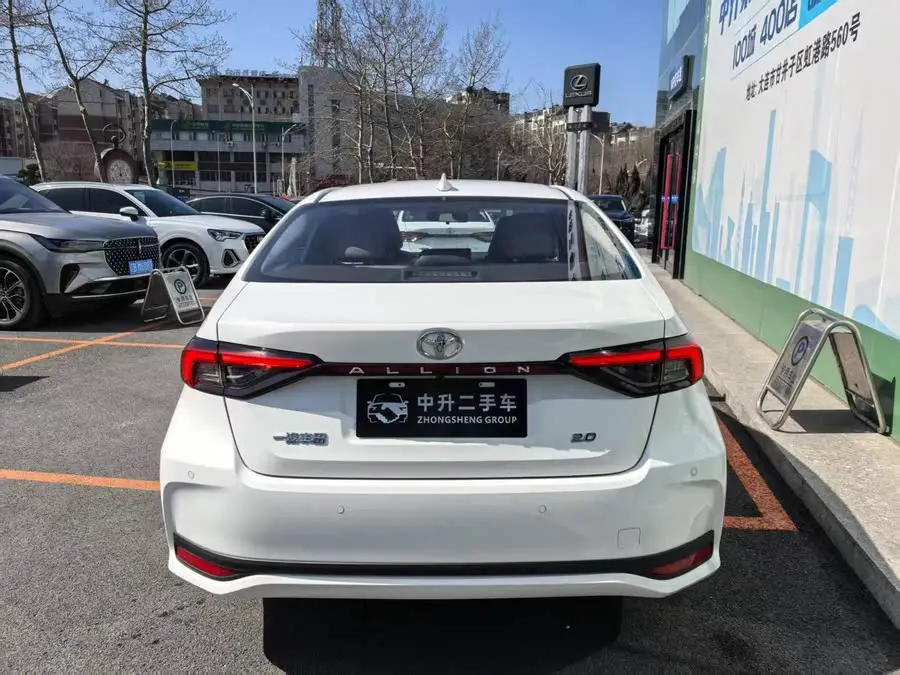 أسد آسيا 2022 فئة 2.0 لتر ديلوكس