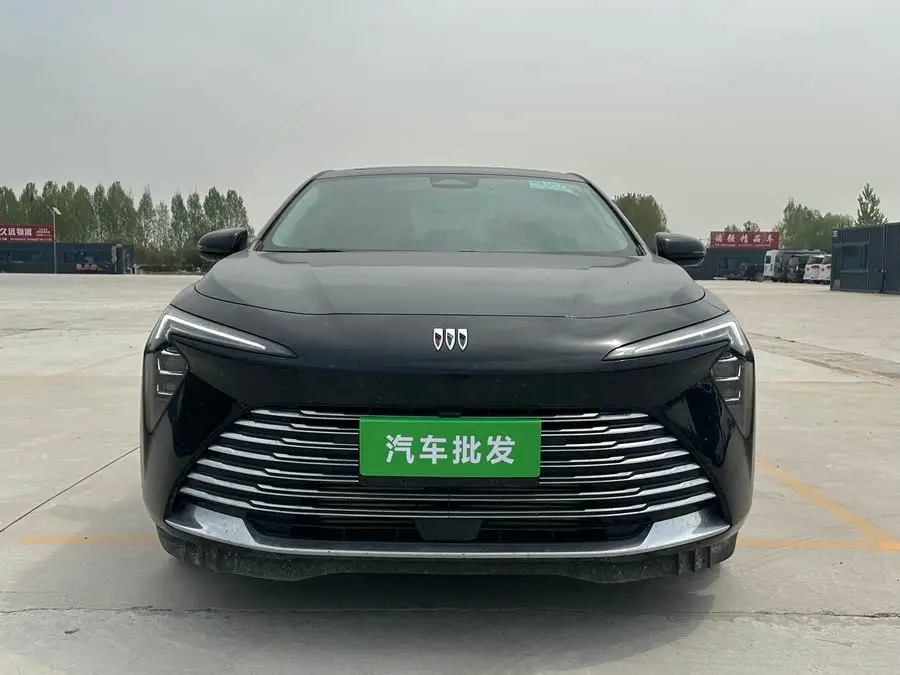 Buick LaCrosse 2025 28T Platinum Edition