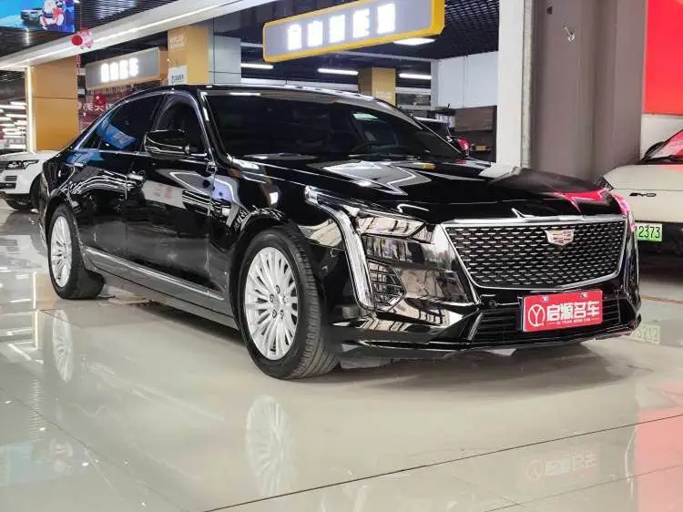 كاديلاك CT6 2022 28T الفاخرة
