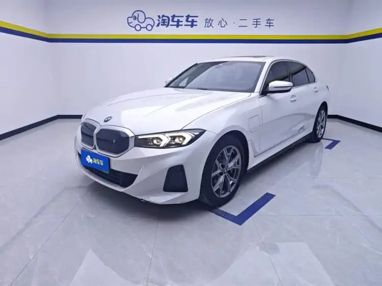 BMW i3 2022 eDrive 35 L