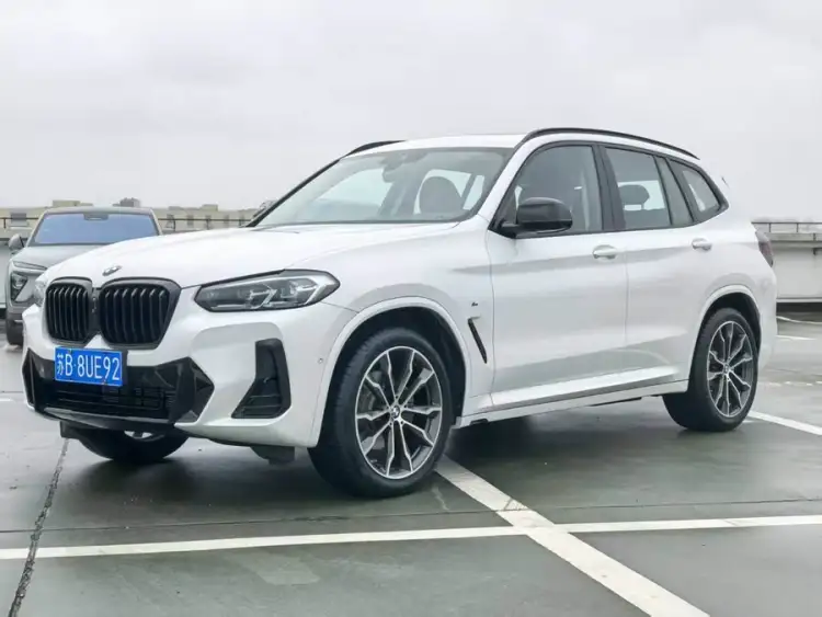 BMW X3 2023 xDrive30i Leading Model M Night Package