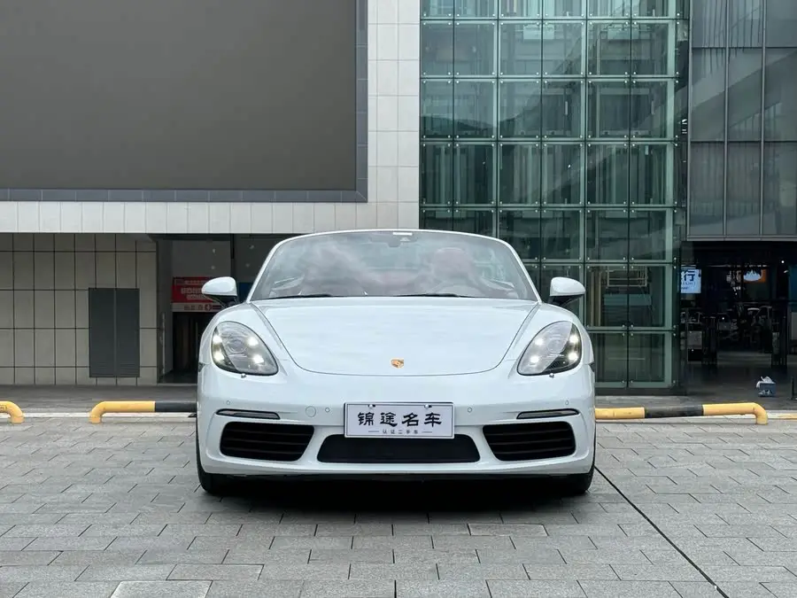 Porsche 718 2020 Model Boxster 2.0T