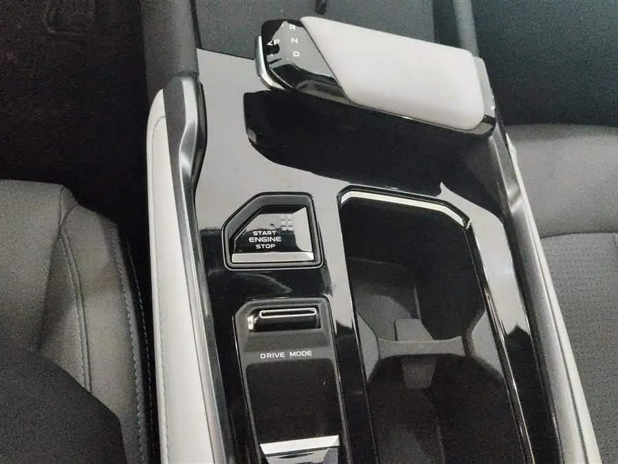 Changan UNI-T 2023 Model Second Generation 1.5T Flagship