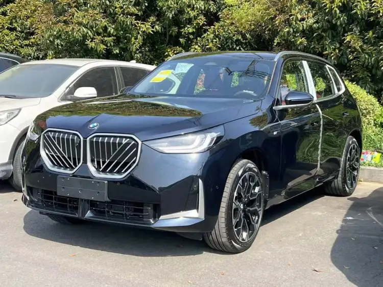 BMW X3 2025 xDrive30L Leading Model M Sport Package