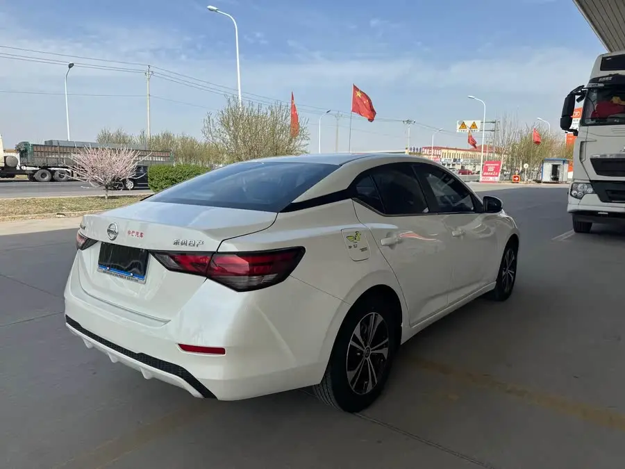 2022 نيسان سيلفي 1.6 لتر XL CVT نسخة الاستمتاع