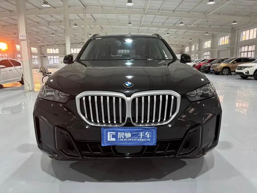 BMW X5 2023 xDrive 30Li Luxury M Sport Night Package